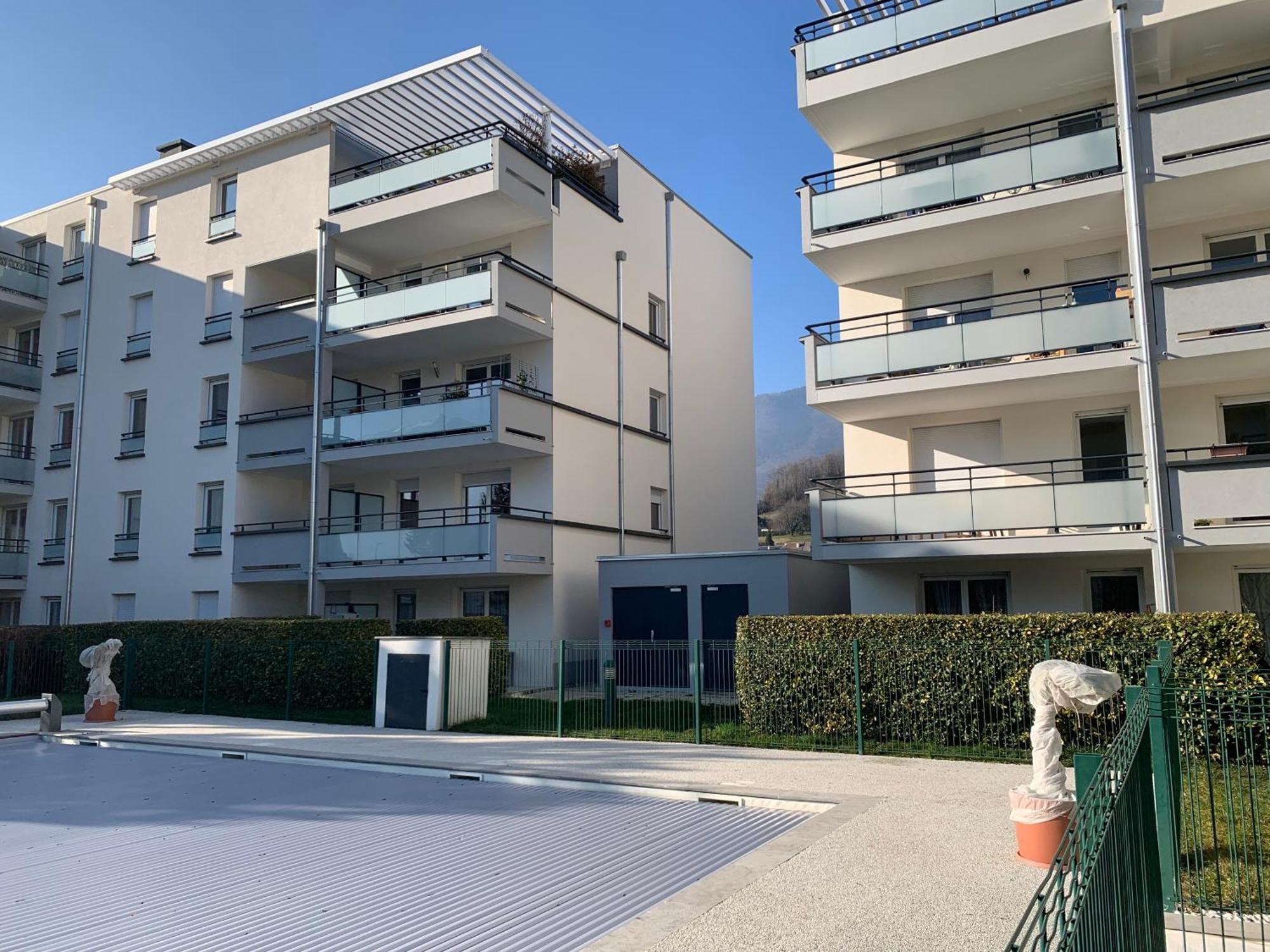 L Edelweiss Et Sa Piscine Appartement Albertville Buitenkant foto